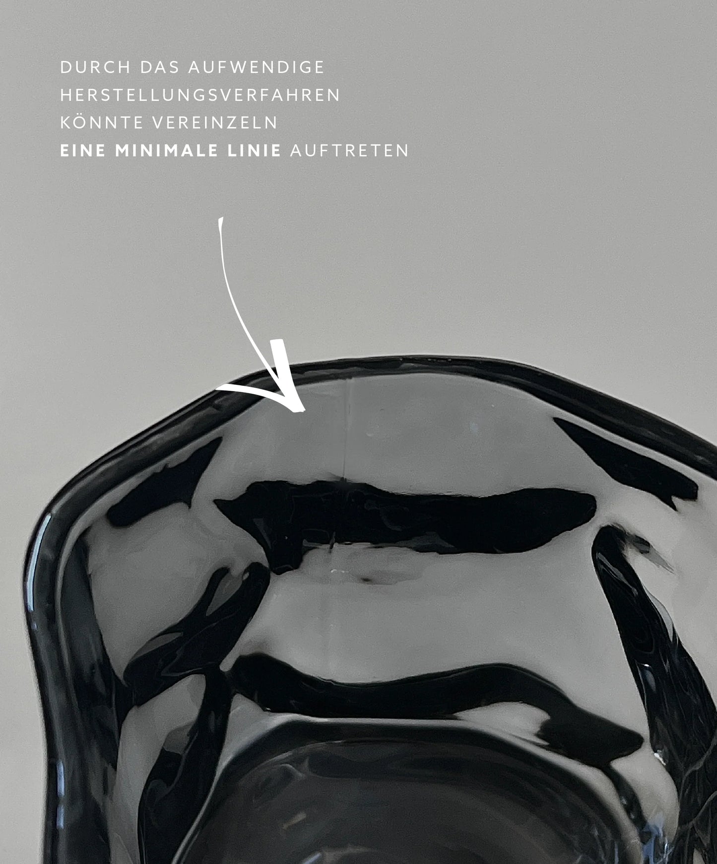 CRYSTAL GLASS BLACK | EVEREST